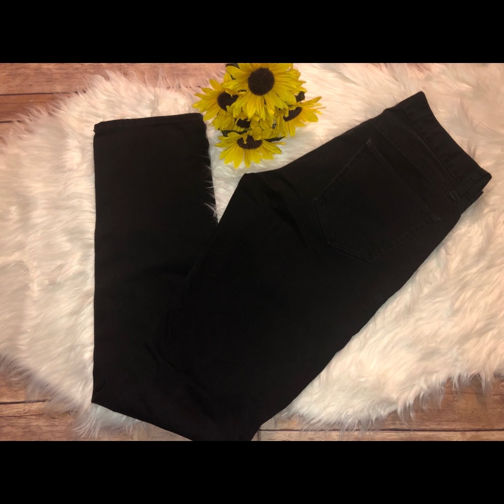 Black UNIQLO Jeans, 32 x 34